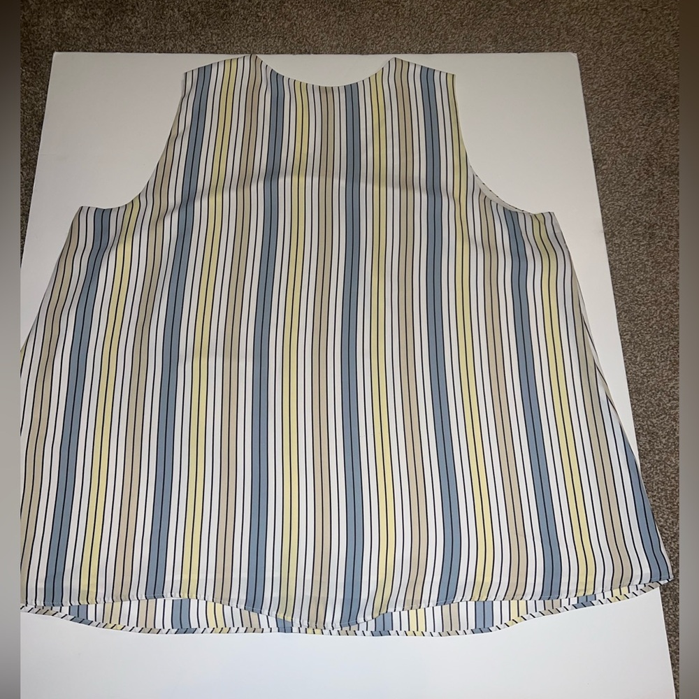 Cato 18/20w sleeveless lined dress blouse.  White. Khaki, blue, yellow stripes.